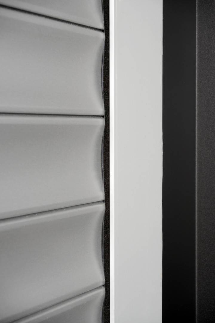 Honeyview_Tablier D77 dans coulisse.jpg